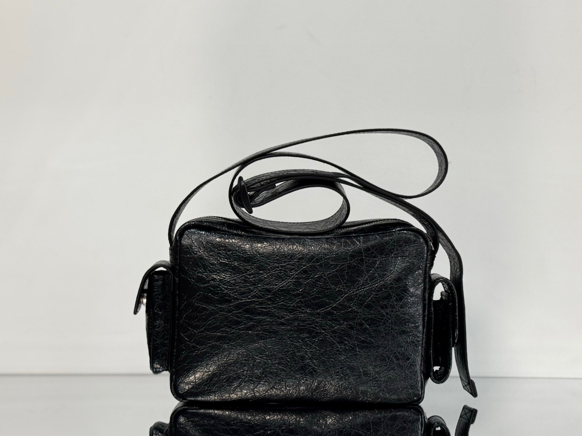 Balenciaga Einzelne Umhängetasche Größe: 22 * 16 * 6 cm