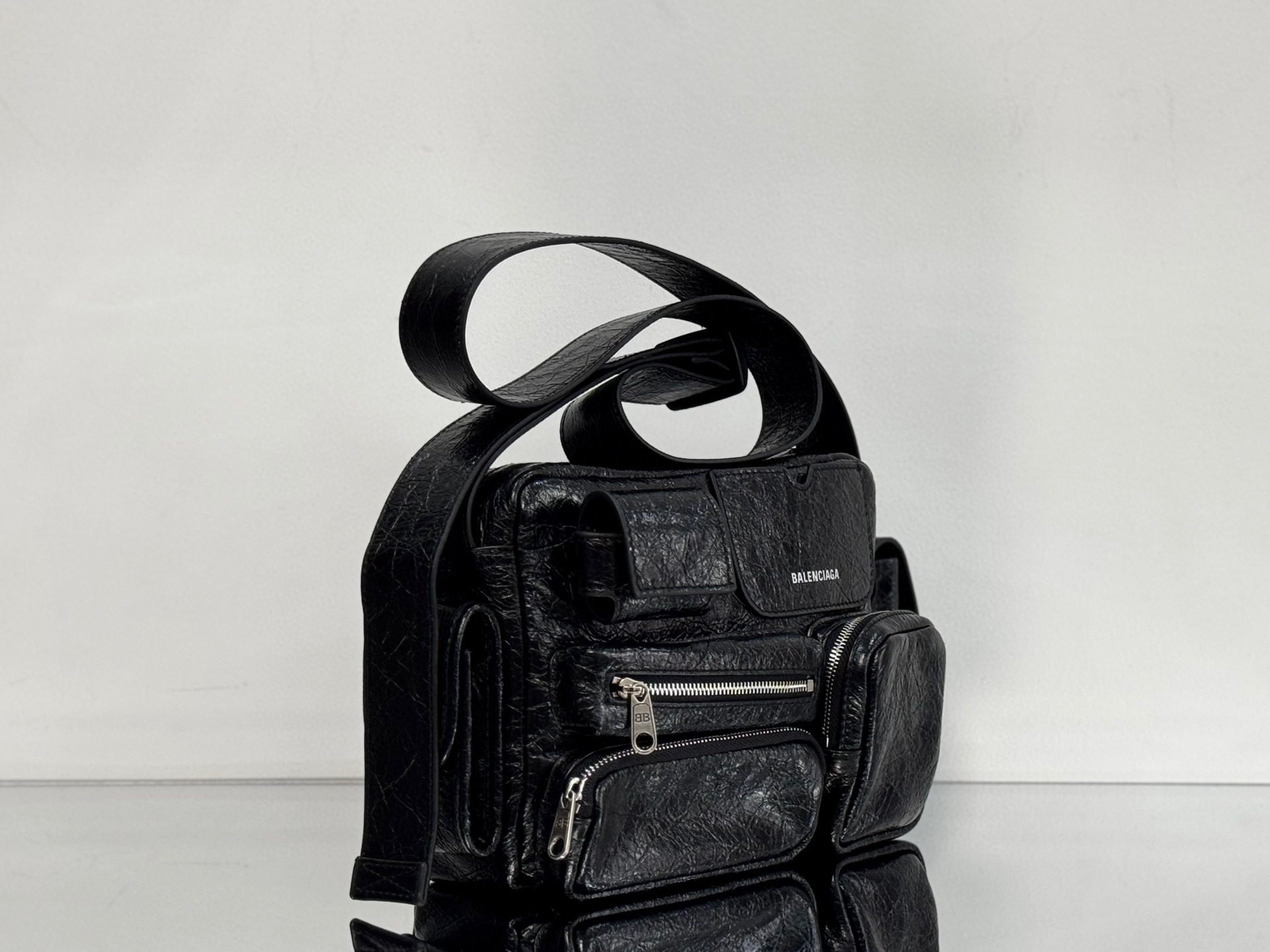 Balenciaga Einzelne Umhängetasche Größe: 22 * 16 * 6 cm