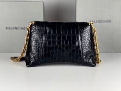 Balenciaga  Hand bag   Size：29*10*18cm