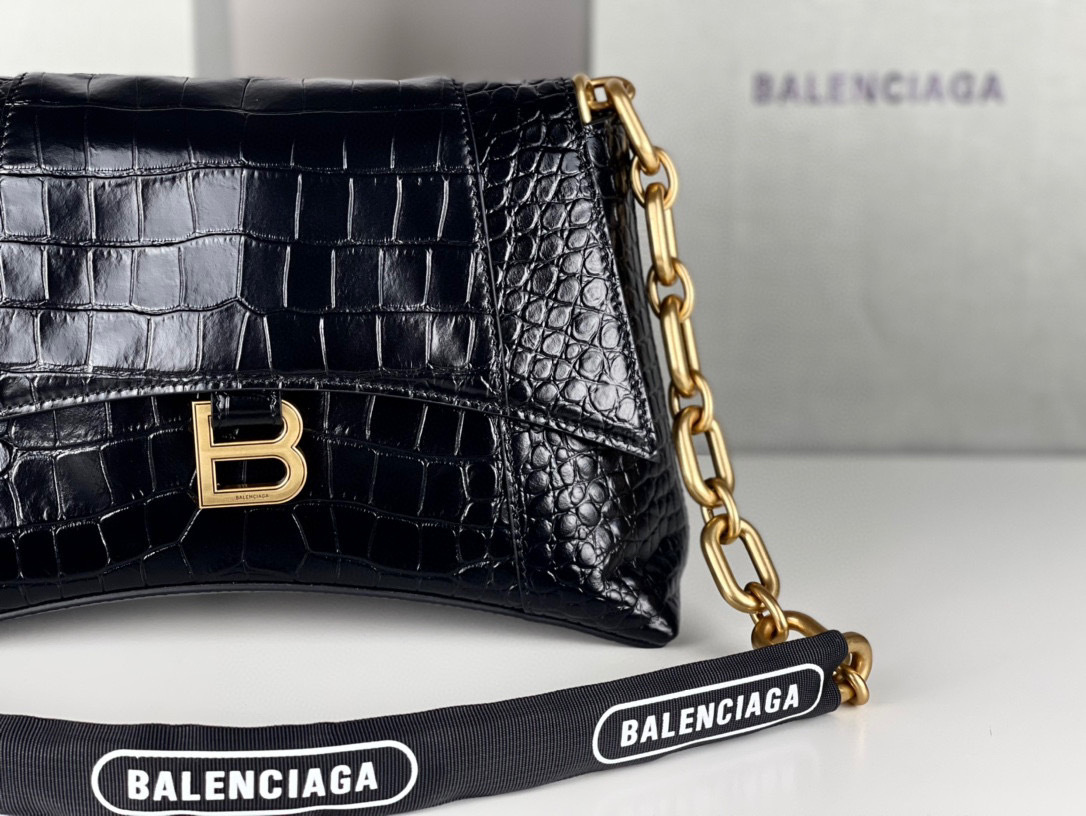 Balenciaga  Hand bag   Size：29*10*18cm