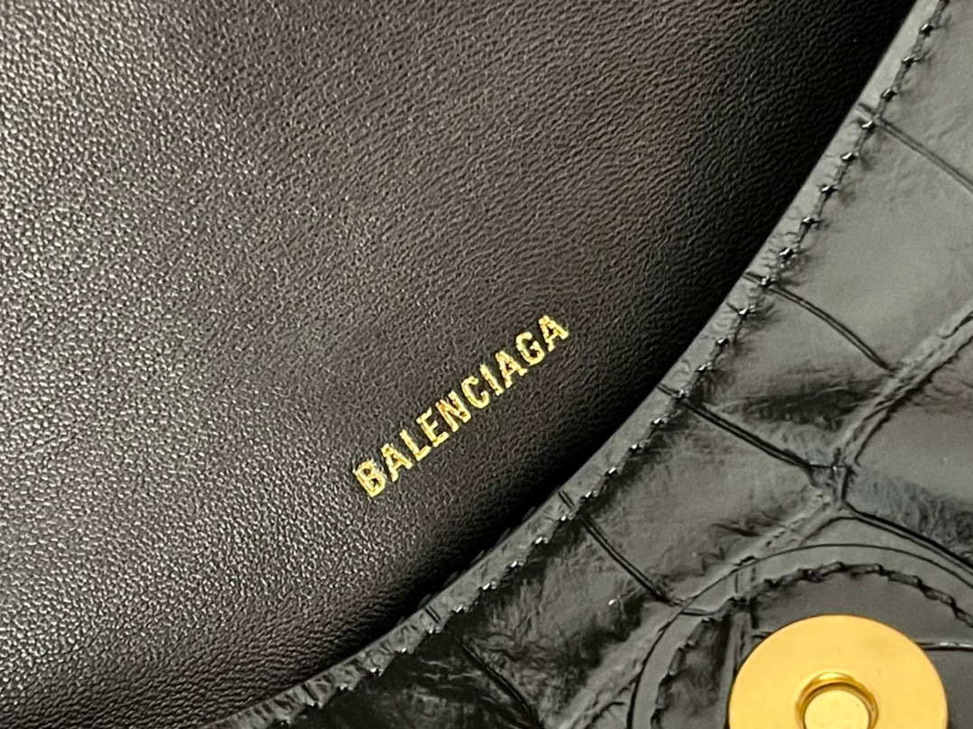 Balenciaga  Hand bag   Size：29*10*18cm