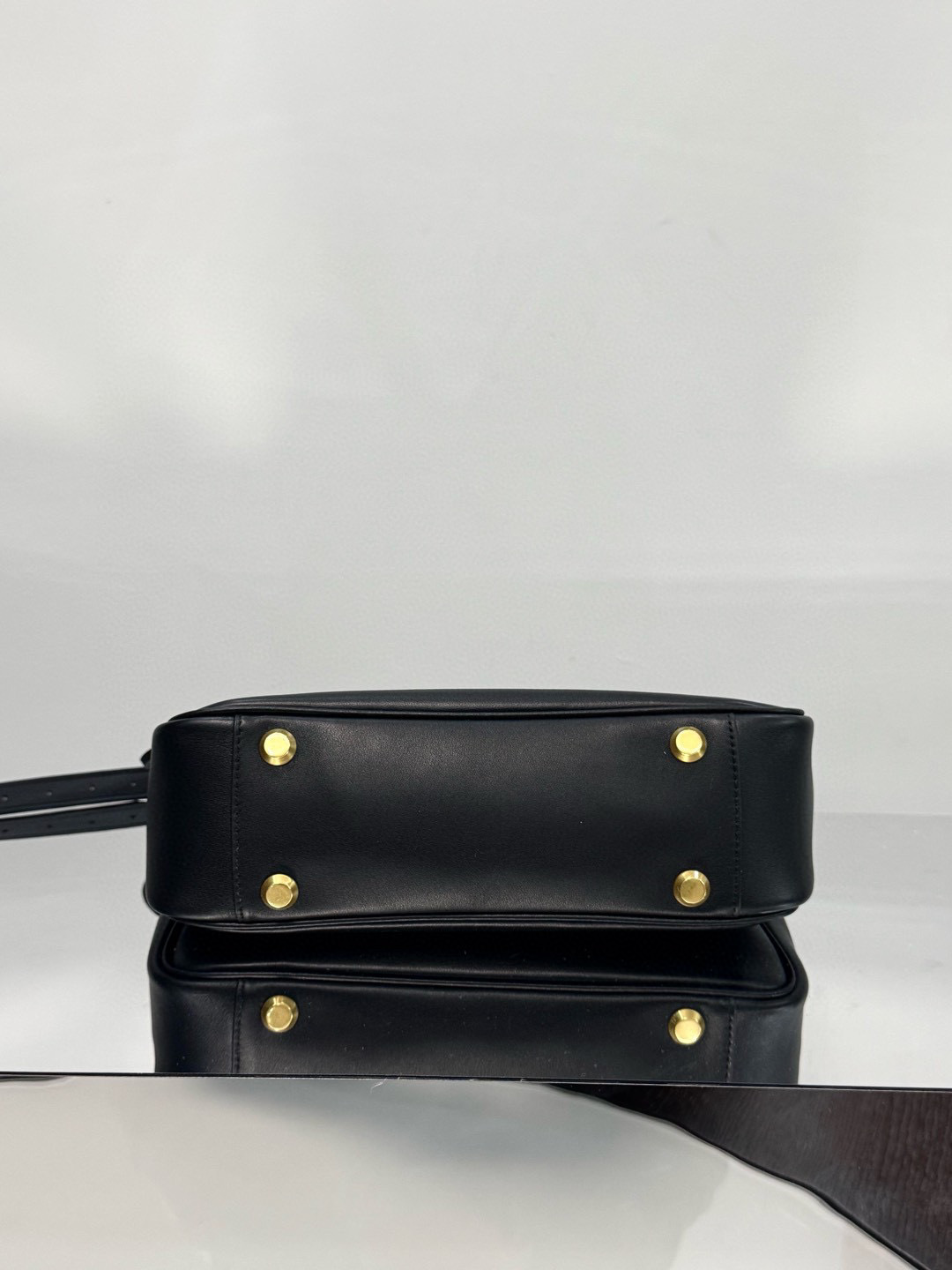 Borsa a secchiello Balenciaga Dimensioni: 25,9*26,9*9,9 cm