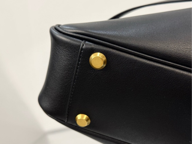 Borsa a secchiello Balenciaga Dimensioni: 25,9*26,9*9,9 cm