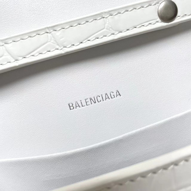 Balenciaga  Single shoulder bag Size：23*14*5.8cm