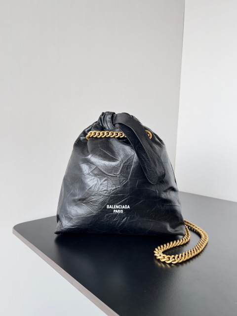 Balenciaga 水桶包 尺寸：23.9*25.9*9.9cm