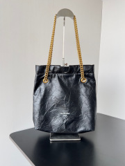 Balenciaga 水桶包 尺寸：23.9*25.9*9.9cm
