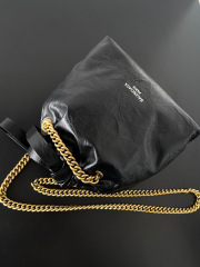 Balenciaga 水桶包 尺寸：23.9*25.9*9.9cm