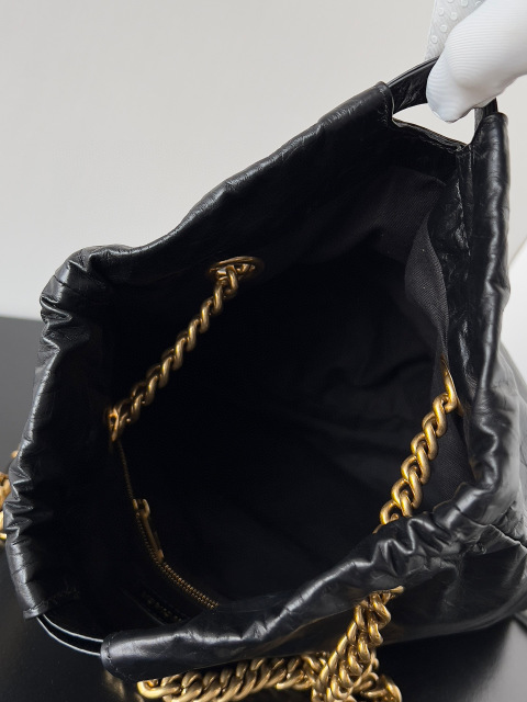 Balenciaga 水桶包 尺寸：23.9*25.9*9.9cm