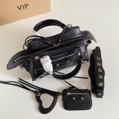 Borsa a mano Balenciaga Dimensioni: 26*11*18cm