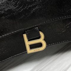 Balenciaga  Single shoulder bag Size：31*20*12cm