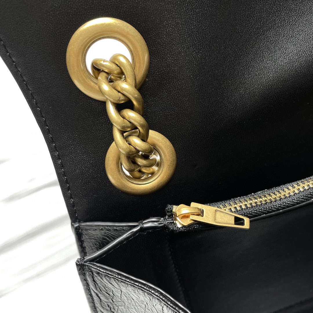 Balenciaga  Single shoulder bag Size：31*20*12cm