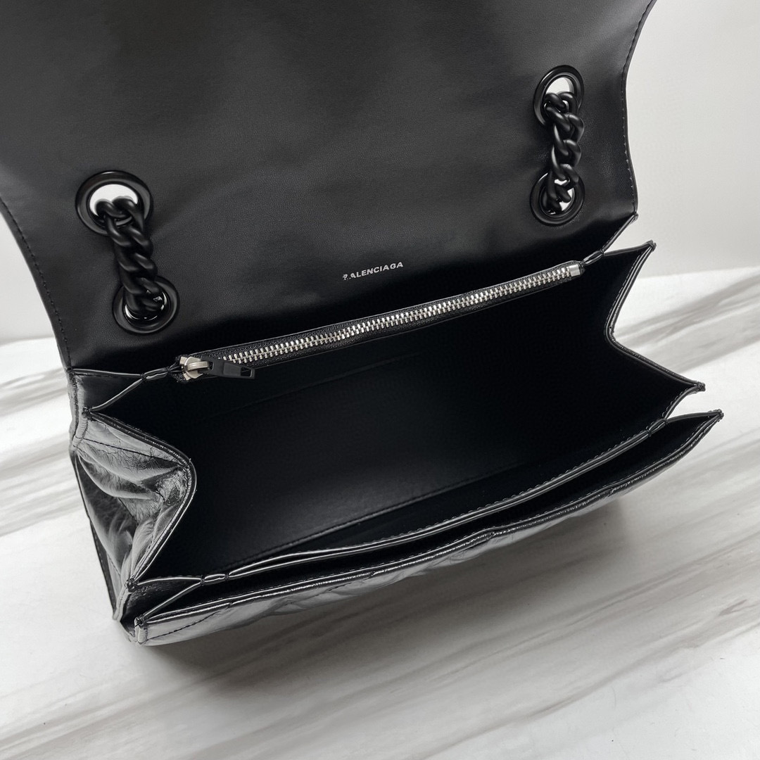 Balenciaga  Single shoulder bag Size：31*20*12cm