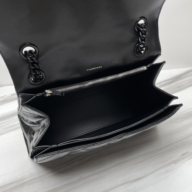 Balenciaga  Single shoulder bag Size：31*20*12cm