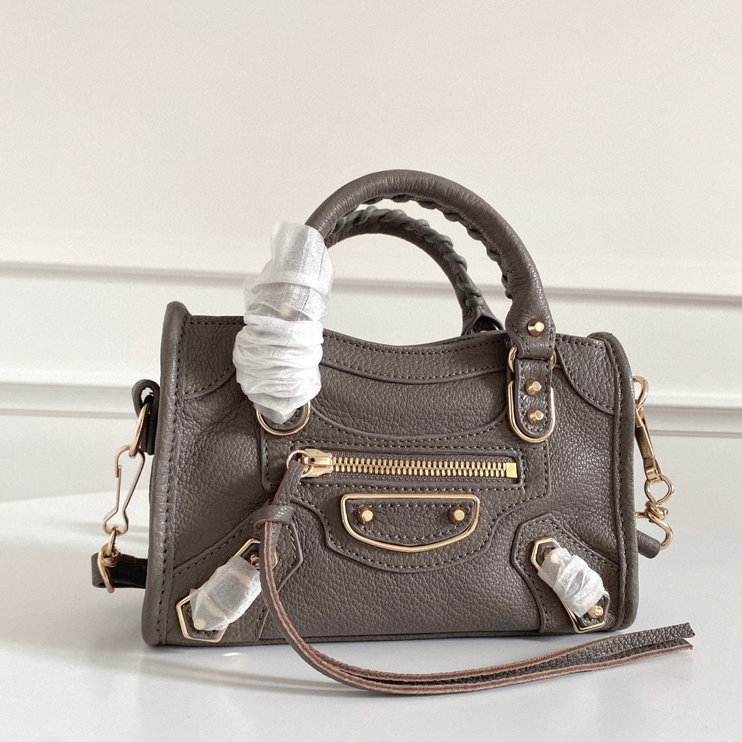 Balenciaga 手拿包 尺寸：19*5*12.5cm