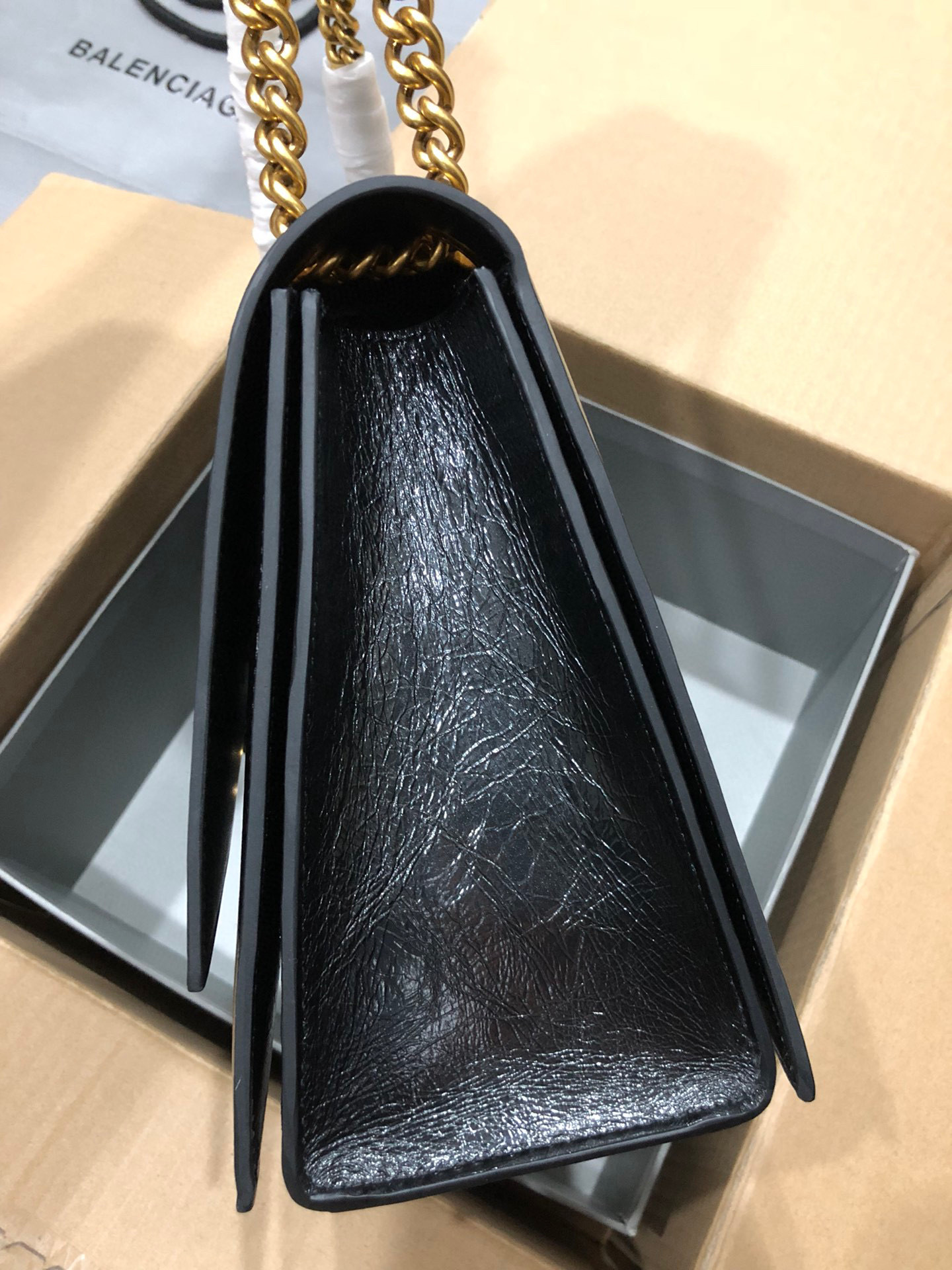 Balenciaga Beg bahu tunggal Saiz：31*20*15sm
