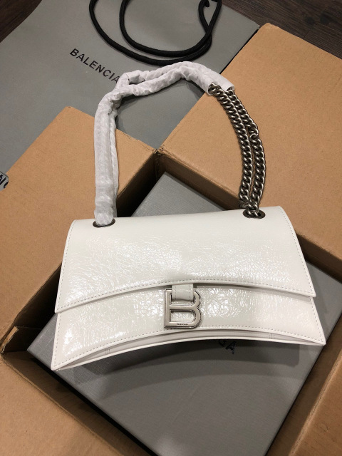 Balenciaga 单肩包 尺寸：25*15*9.5cm