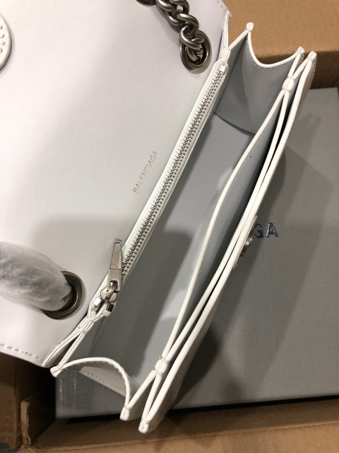 Balenciaga 单肩包 尺寸：25*15*9.5cm
