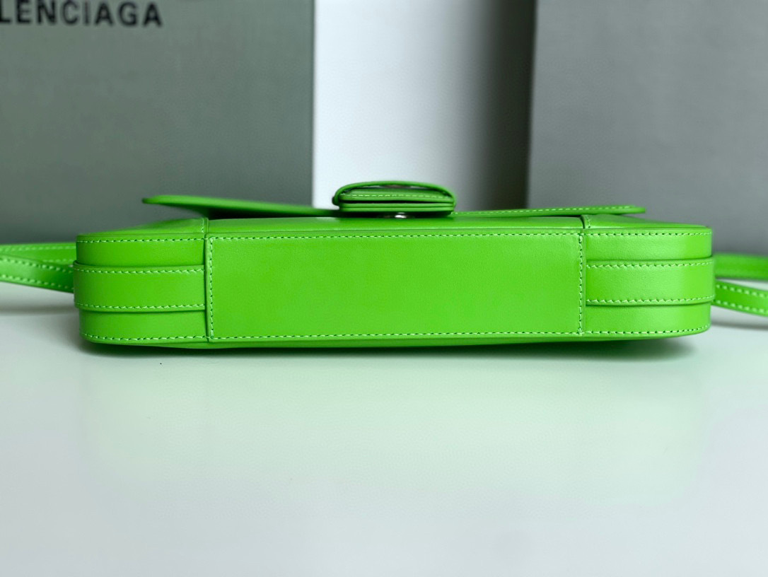 Balenciaga Einzelne Umhängetasche Größe: 29 * 13 * 4,8 cm