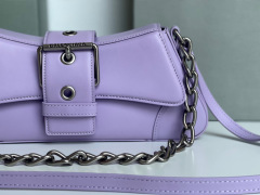 Balenciaga  Single shoulder bag Size：29*13*4.8cm