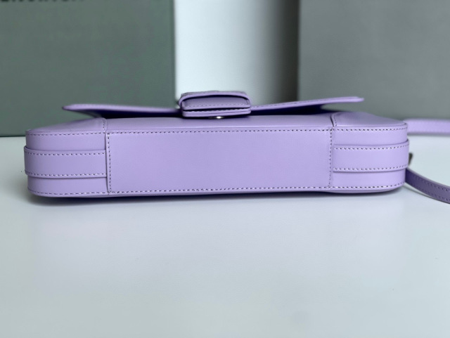 Balenciaga  Single shoulder bag Size：29*13*4.8cm