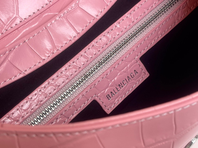 Balenciaga  Single shoulder bag Size：29*13*4.8cm