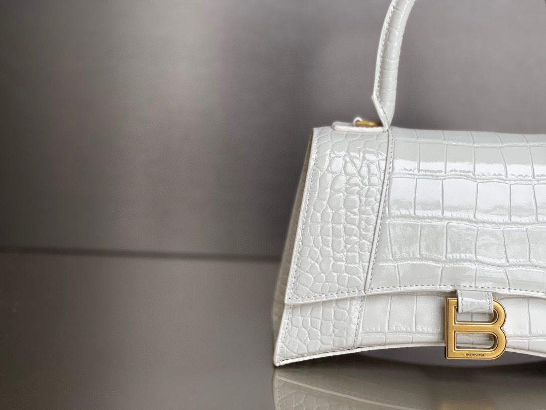 Balenciaga 手拿包 尺寸：19*8*21cm