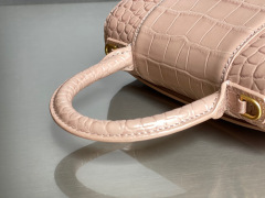 Balenciaga Hand bag   Size：19*8*21cm