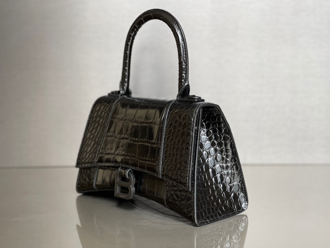 Balenciaga Hand bag   Size：19*8*21cm
