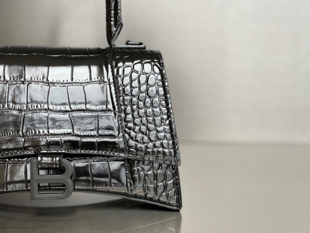 Balenciaga Hand bag   Size：19*8*21cm