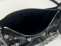 Borsa sottobraccio Balenciaga Dimensioni: 21*13*4 cm