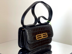Balenciaga Einzelne Umhängetasche Größe: 23,5 x 12 x 10 cm