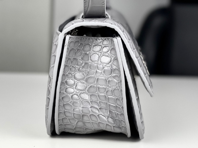 Balenciaga Einzelne Umhängetasche Größe: 18,8 x 10 x 7 cm