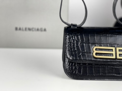 Balenciaga Einzelne Umhängetasche Größe: 18,8 x 10 x 7 cm