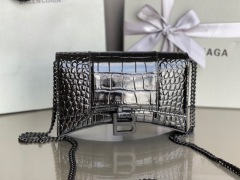 Balenciaga  Single shoulder bag Size：19*12*5cm