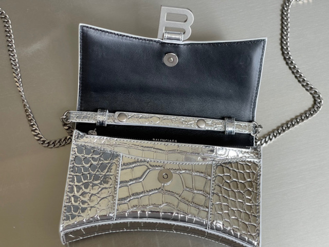 Balenciaga Beg bahu tunggal Saiz：19*12*5cm