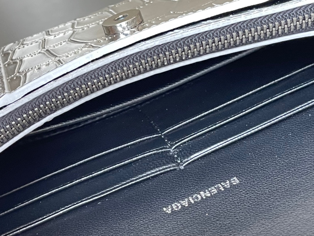 Balenciaga Beg bahu tunggal Saiz：19*12*5cm