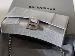 Balenciaga Beg bahu tunggal Saiz：19*12*5cm
