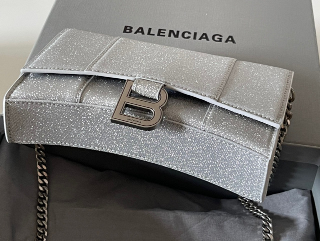 Balenciaga Beg bahu tunggal Saiz：19*12*5cm