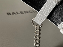 Balenciaga Beg bahu tunggal Saiz：19*12*5cm