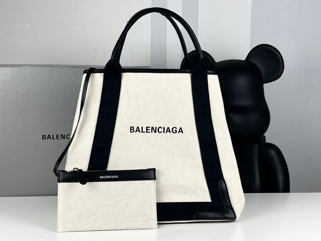 Balenciaga Einkaufstasche Größe: 30 x 25 x 8 cm