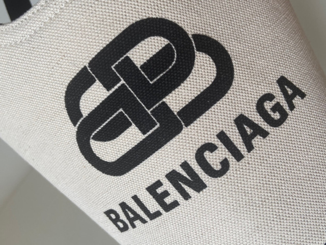 Balenciaga Beg baldi Saiz：23*21*15.5cm