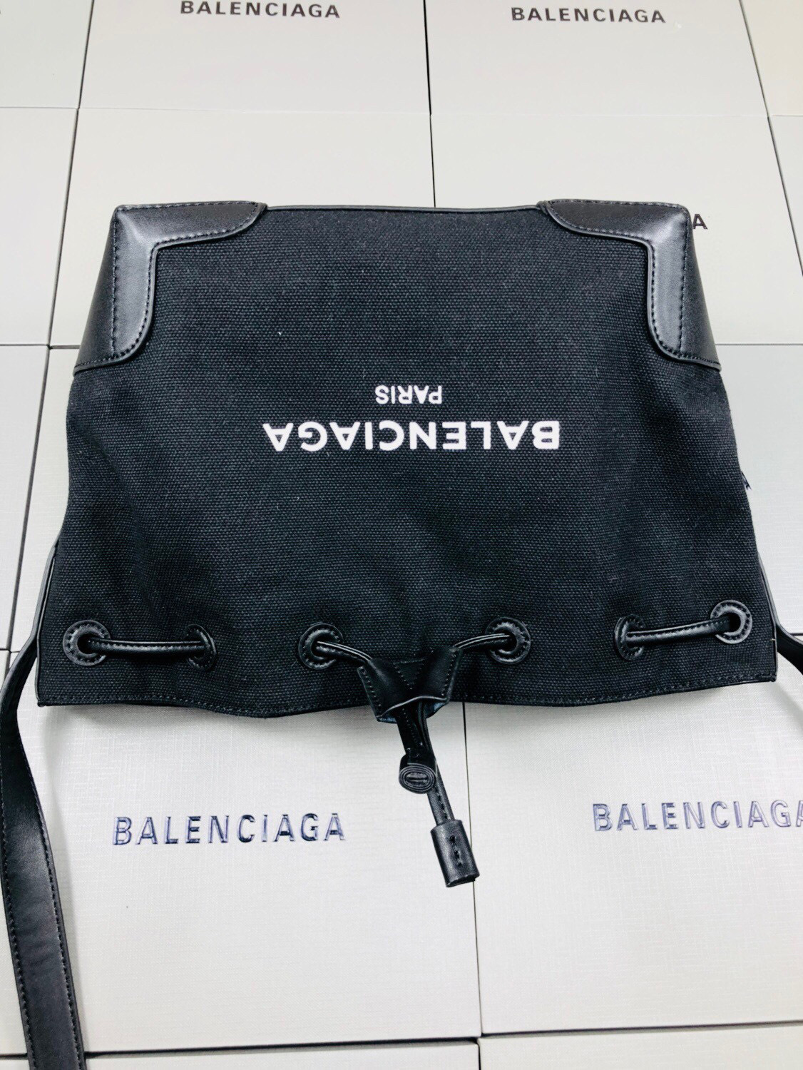 Beg beg galas Balenciaga Saiz：35*28*7cm