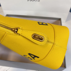 Saiz beg tangan Balenciaga：26*12*22cm