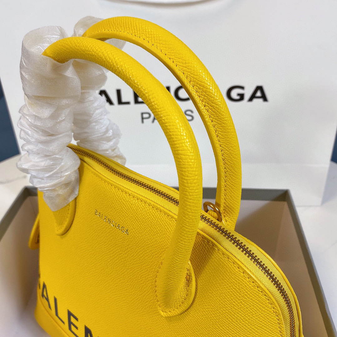 Saiz beg tangan Balenciaga：26*12*22cm