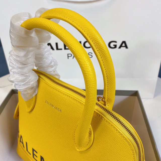 Saiz beg tangan Balenciaga：26*12*22cm
