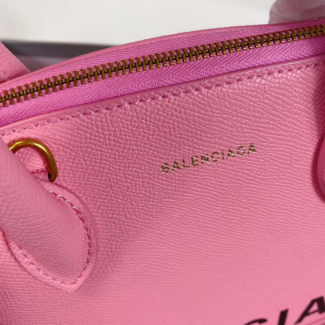 Saiz beg tangan Balenciaga：26*12*22cm