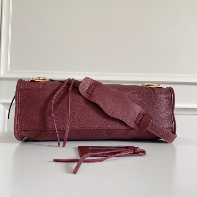 Saiz beg tangan Balenciaga：38*24*12cm