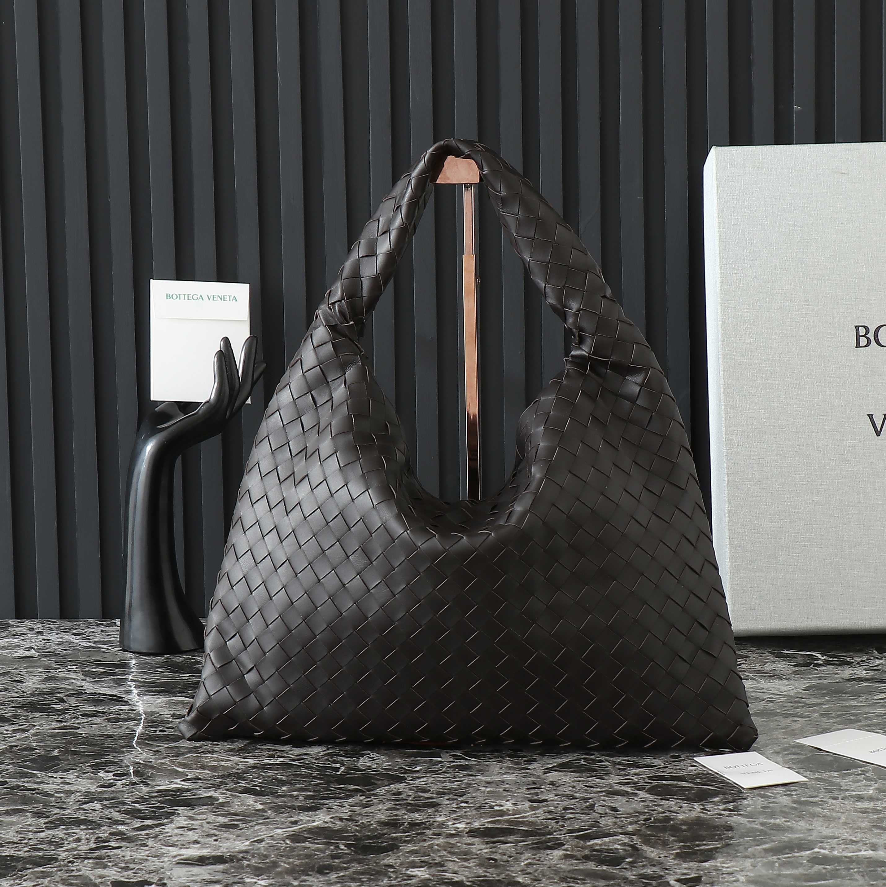 Beg beli-belah Botteca Veneta Saiz：46*21*10cm