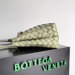 Borsa a mano Bottaca Veneta Dimensioni: 25*22*10,5 cm