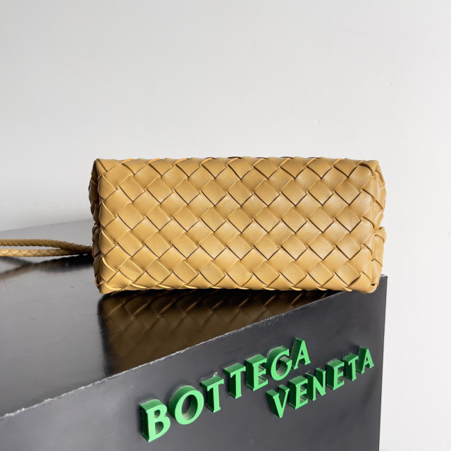 Botteca Veneta Handtasche Größe: 25 * 22 * 10,5 cm